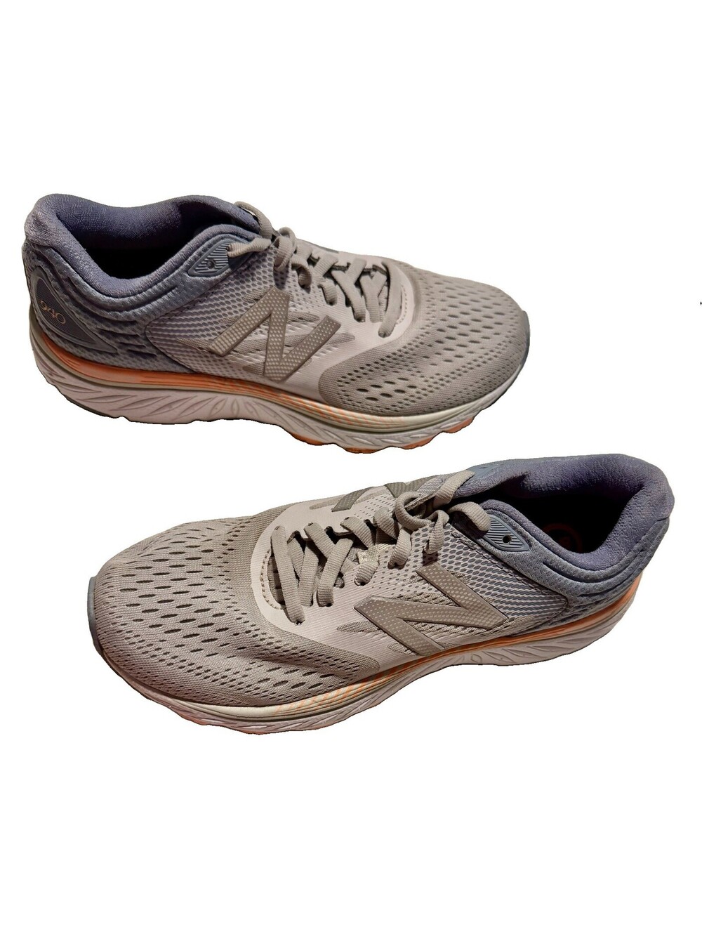 New Balance Women’s Size 7AA 940 V4 Gray Free Shipping